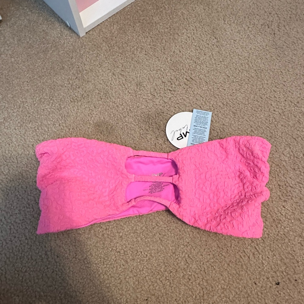 *NEW WITH TAG*   JMP Bathingsuit large vegas top leopard bright pink